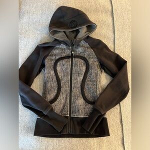 Lululemon Warm Up Coat with Thumb Holes